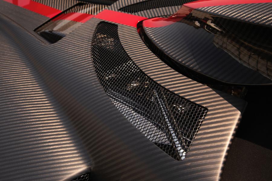 Детали экстерьера Pagani Zonda Aether (76131) 2017 года  (фото 23 из 50)